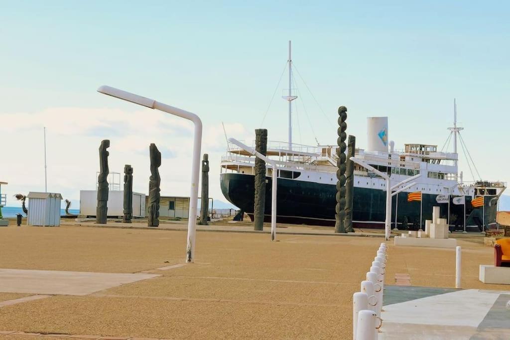 Appartement A 5Mn De La Mer Et Du Village De Noel - Draps Et Serviettes Non Fournis Le Barcarès Extérieur photo