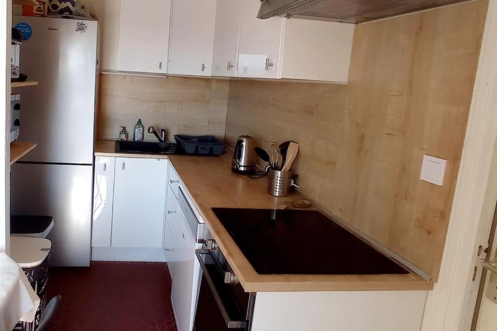 Appartement A 5Mn De La Mer Et Du Village De Noel - Draps Et Serviettes Non Fournis Le Barcarès Extérieur photo